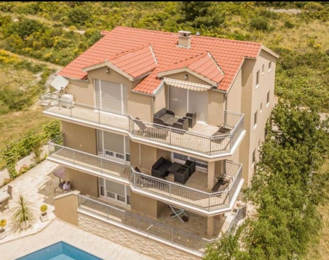 J.b Exclusive Appartement