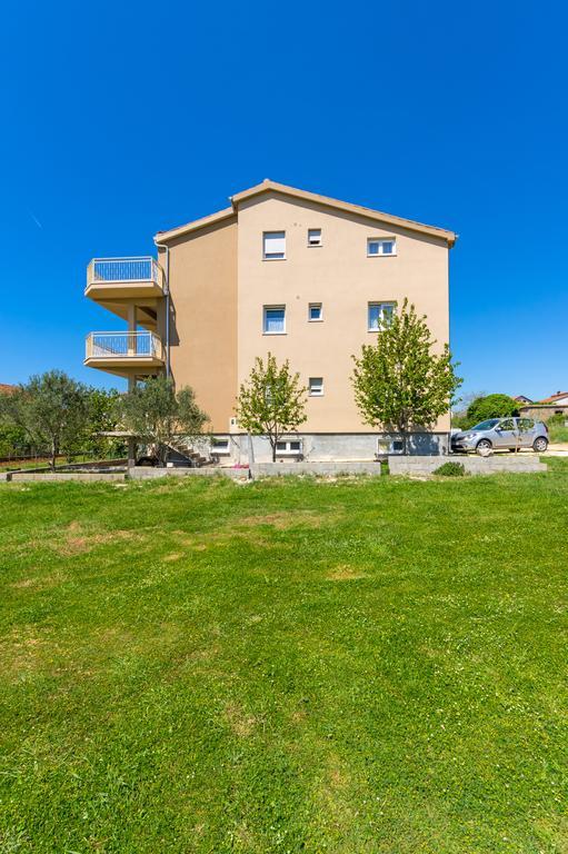 J.b Exclusive Appartement *